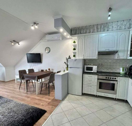 Eladó téglalakás, Hajdúszoboszlón 55.2 M Ft, 2 szobás