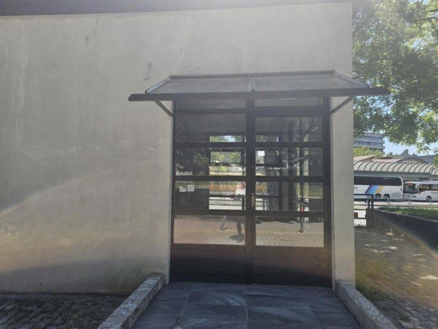 Eladó üzlethelyiség, Salgótarjánban 8 M Ft