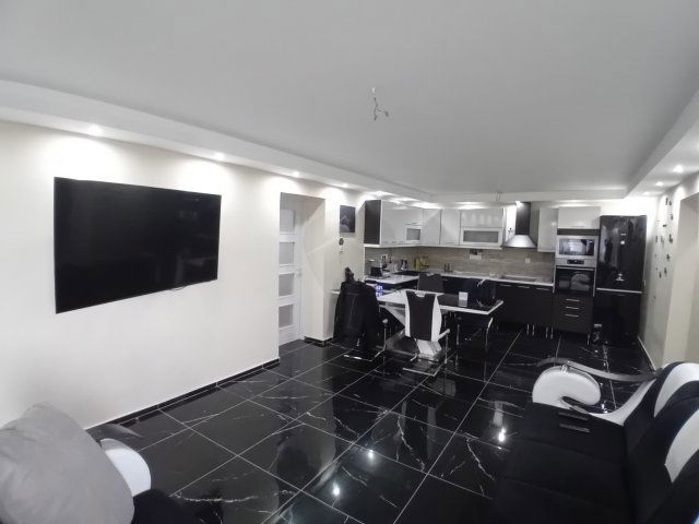 Eladó családi ház, Csányon 35 M Ft, 2 szobás