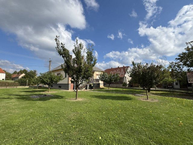 Eladó családi ház, Becsehelyen 36.5 M Ft, 3 szobás