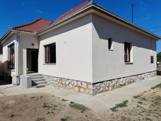 Eladó családi ház, Sellyén 54.99 M Ft, 4 szobás
