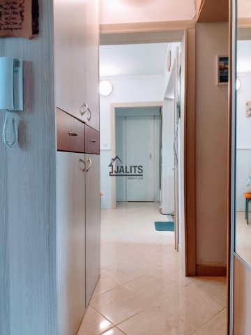 Eladó panellakás, XVI. kerületben, Rákospalotai határúton