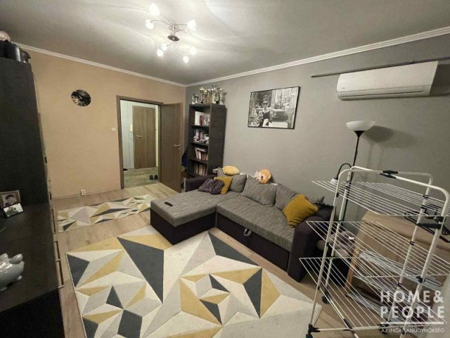 Eladó téglalakás, Szegeden 60.99 M Ft, 3 szobás