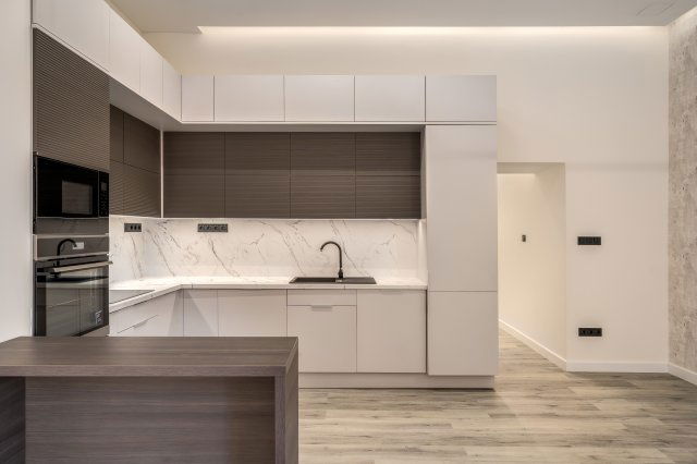 Eladó téglalakás, Budapesten, V. kerületben, Molnár utcában