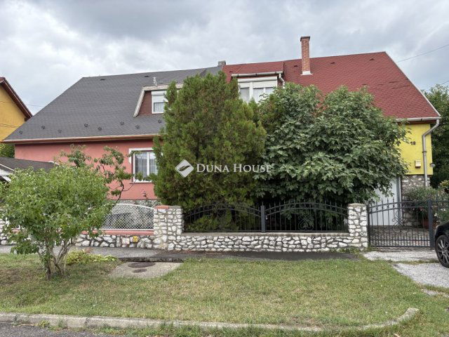 Eladó ikerház, Miskolcon 79.99 M Ft, 5 szobás