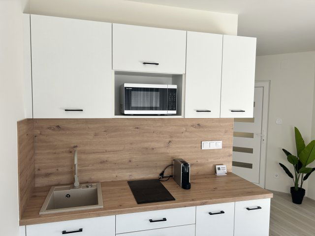 Kiadó téglalakás, albérlet, Berettyóújfaluban 220 E Ft / hó