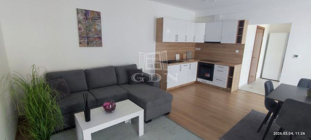 Eladó téglalakás, Tiszaszigeten 34.5 M Ft, 2 szobás