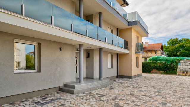 Eladó téglalakás, Siófokon 120 M Ft, 4 szobás