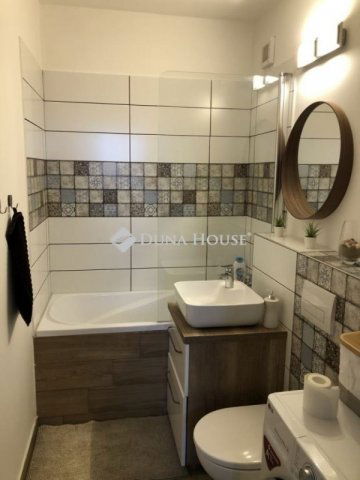 Eladó panellakás, Budapesten, XIV. kerületben 71.5 M Ft, 2 szobás