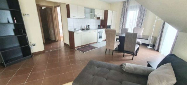 Kiadó téglalakás, albérlet, Debrecenben, Hadházi úton