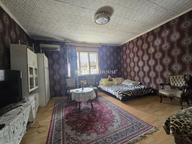 Eladó családi ház, Budapesten, XVIII. kerületben 72 M Ft