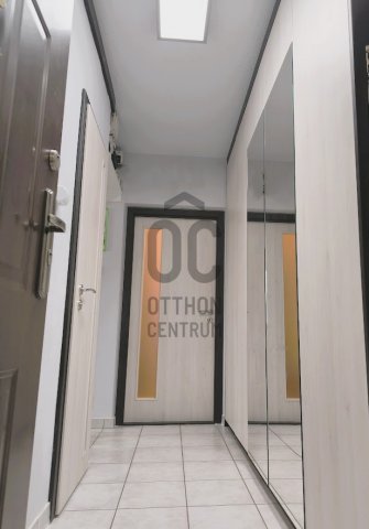 Eladó panellakás, Szentendrén 77.7 M Ft, 2 szobás
