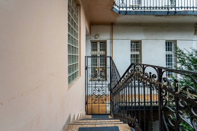 Eladó téglalakás, Budapesten, XII. kerületben 135 M Ft, 3 szobás