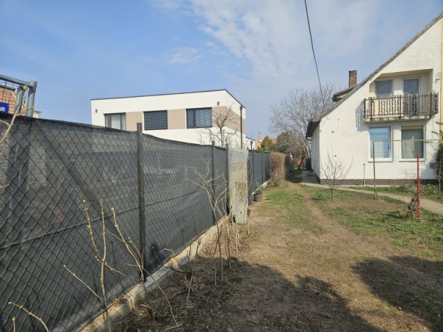 Eladó ikerház, Dunakeszin 124.8 M Ft, 4+1 szobás