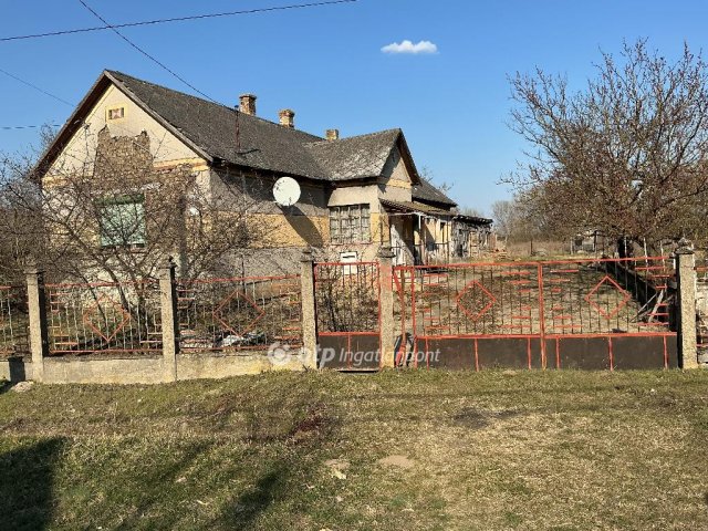 Eladó családi ház, Nyírbélteken 7 M Ft, 2 szobás