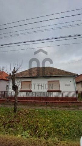 Eladó családi ház, Litkén 15.9 M Ft, 5 szobás