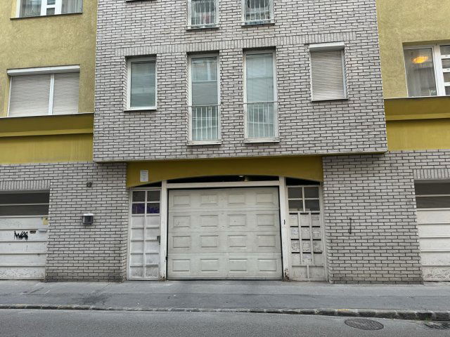 Eladó téglalakás, Budapesten, VIII. kerületben, Fecske utcában