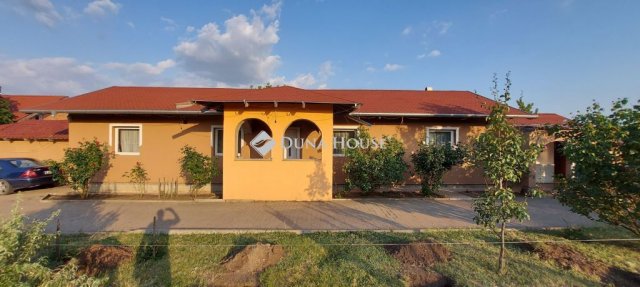 Eladó családi ház, Tárnokon 55 M Ft, 5 szobás