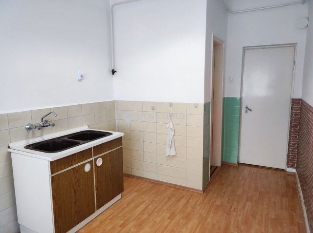 Eladó családi ház, Gyömrőn 49.9 M Ft, 2 szobás