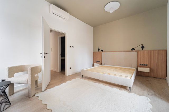 Eladó téglalakás, Budapesten, VI. kerületben 149 M Ft, 3 szobás