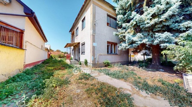 Eladó családi ház, Tiszalökön 15 M Ft, 3 szobás