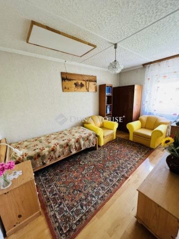Eladó téglalakás, Szigetszentmiklóson 44.99 M Ft, 2 szobás