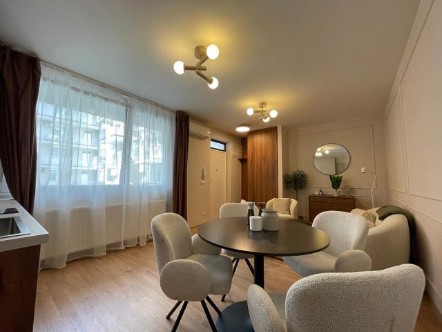 Eladó téglalakás, Budapesten, VII. kerületben, Garay utcában