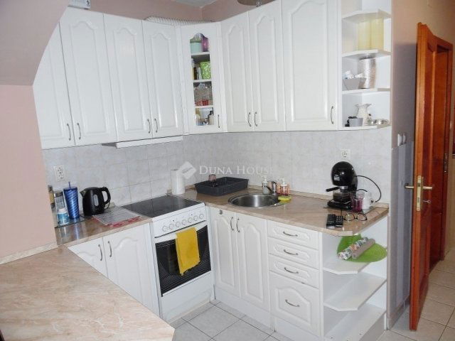 Eladó téglalakás, Debrecenben 48.5 M Ft, 1 szobás