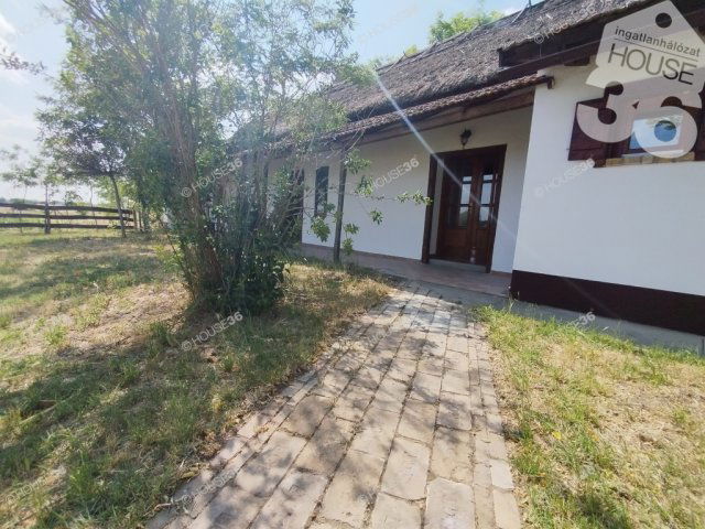 Eladó mezogazdasagi ingatlan, Fülöpházán 34.9 M Ft, 3 szobás