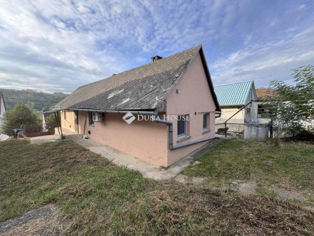 Eladó családi ház, Magyarsarlóson 17.49 M Ft, 1 szobás