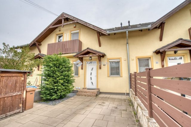 Eladó sorház, Dunaharasztin 124.9 M Ft, 3 szobás