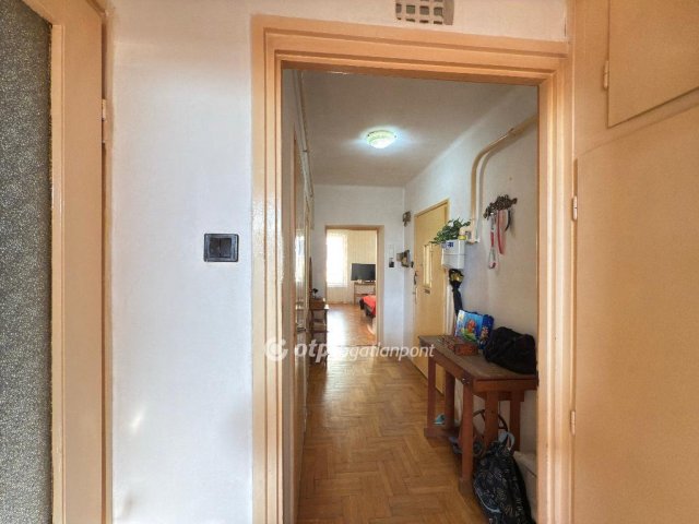 Eladó téglalakás, Budapesten, X. kerületben 59.5 M Ft, 2 szobás