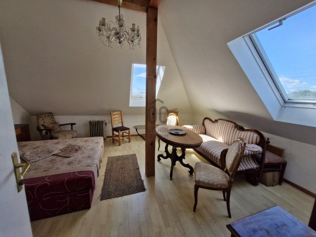 Eladó családi ház, Tiszaföldváron 24.9 M Ft, 6 szobás