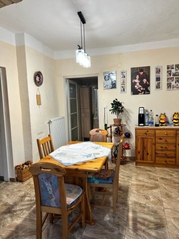 Eladó családi ház, Kislippón 30 M Ft, 2 szobás