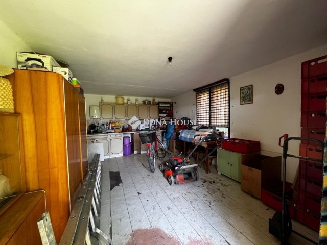 Eladó családi ház, Mohácson 89 M Ft, 6 szobás