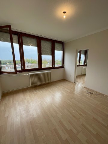 Eladó téglalakás, Nyíregyházán 47.9 M Ft, 2+1 szobás