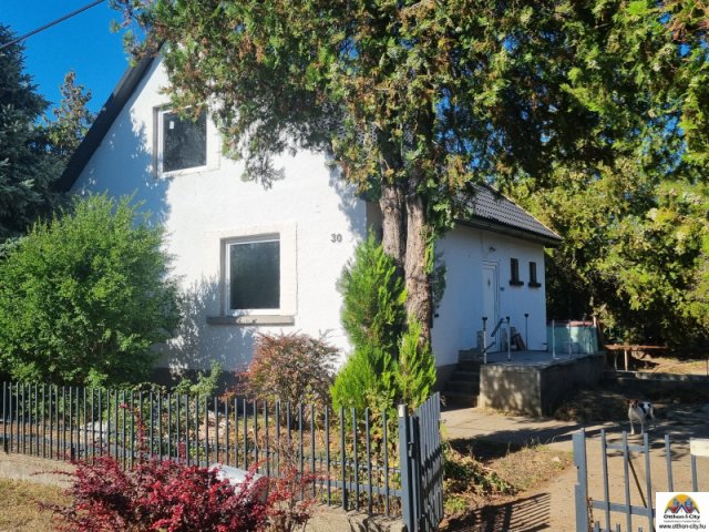 Eladó családi ház, Velencén 71.5 M Ft, 3 szobás