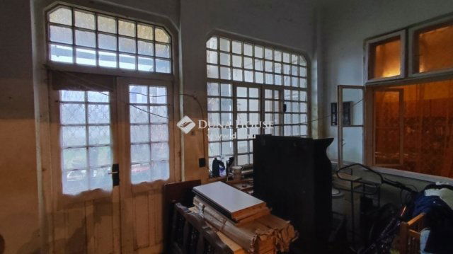 Eladó családi ház, Válon 35 M Ft, 3 szobás