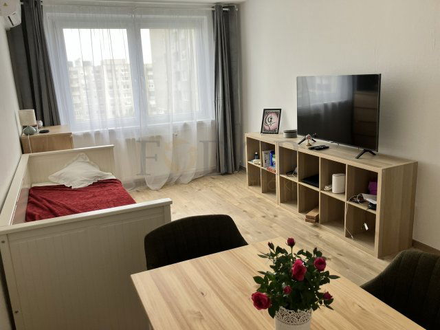 Eladó panellakás, Budapesten, III. kerületben 82.9 M Ft, 3 szobás