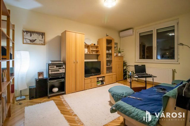 Eladó téglalakás, Székesfehérvárott 55 M Ft, 2 szobás