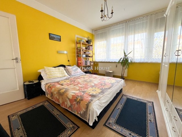 Eladó téglalakás, Budapesten, XX. kerületben 63.99 M Ft