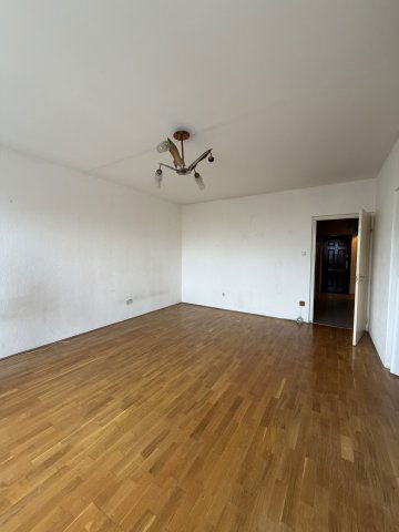 Eladó panellakás, Budapesten, XIV. kerületben, Ond vezér útján