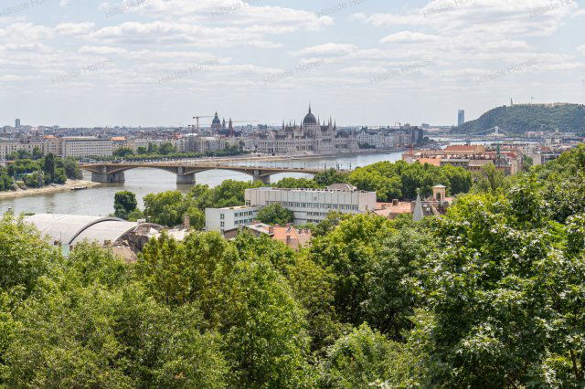 Eladó téglalakás, Budapesten, II. kerületben 165 M Ft, 3 szobás