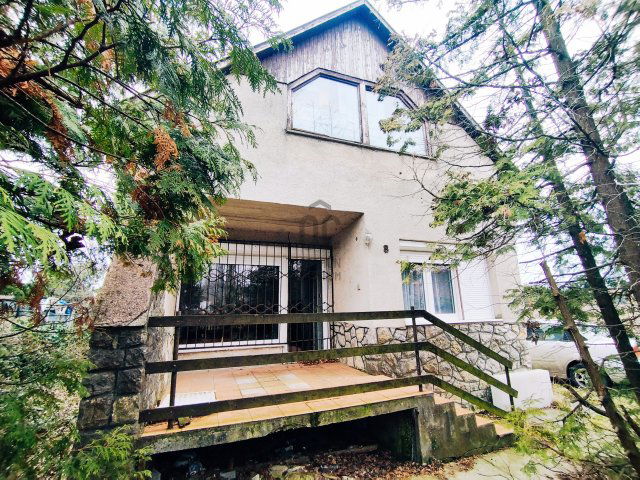 Eladó nyaraló, Balatonkenesén 53 M Ft, 3 szobás