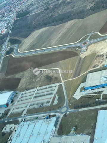 Eladó telek, Veszprémben, Külső-kádártai úton 201.3 M Ft