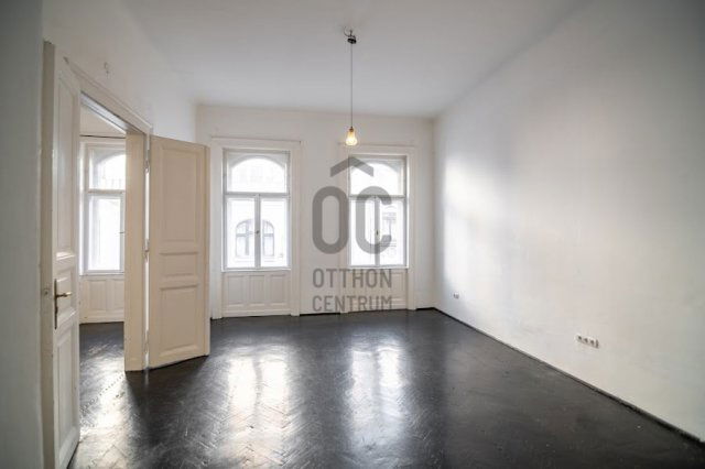 Eladó téglalakás, Budapesten, VII. kerületben, Kertész utcában