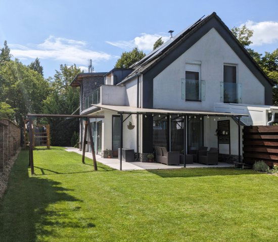 Eladó ikerház, Budapesten, III. kerületben, Attila utcában