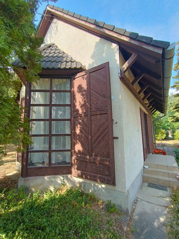 Eladó családi ház, Székesfehérvárott 35 M Ft, 1 szobás