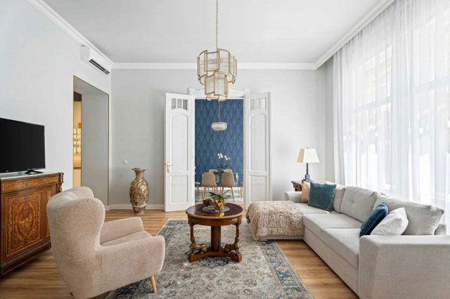 Eladó téglalakás, Budapesten, VI. kerületben, Weiner Leó utcában