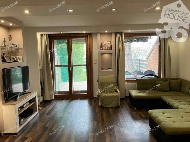 Eladó sorház, Kecskeméten 84.99 M Ft, 5 szobás